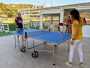persone giocano a ping pong centro Polisportivo STAR a Vieste nel Gargano